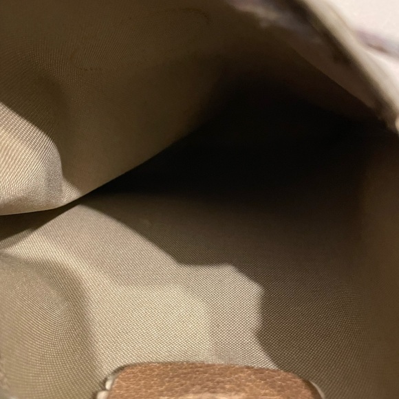 Gucci Monogram Beige Drawstring Bag - Picture 3 of 9